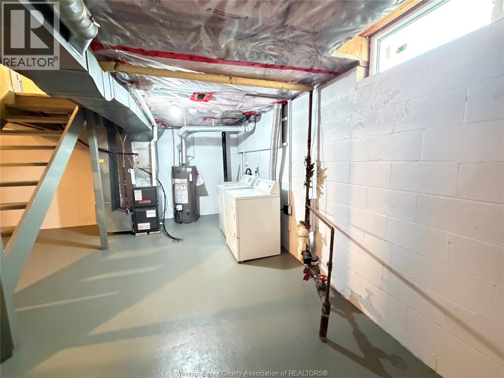 2763 Meadowbrook Lane Unit# 14, Windsor, Ontario  N8T 2Y6 - Photo 16 - 26020611