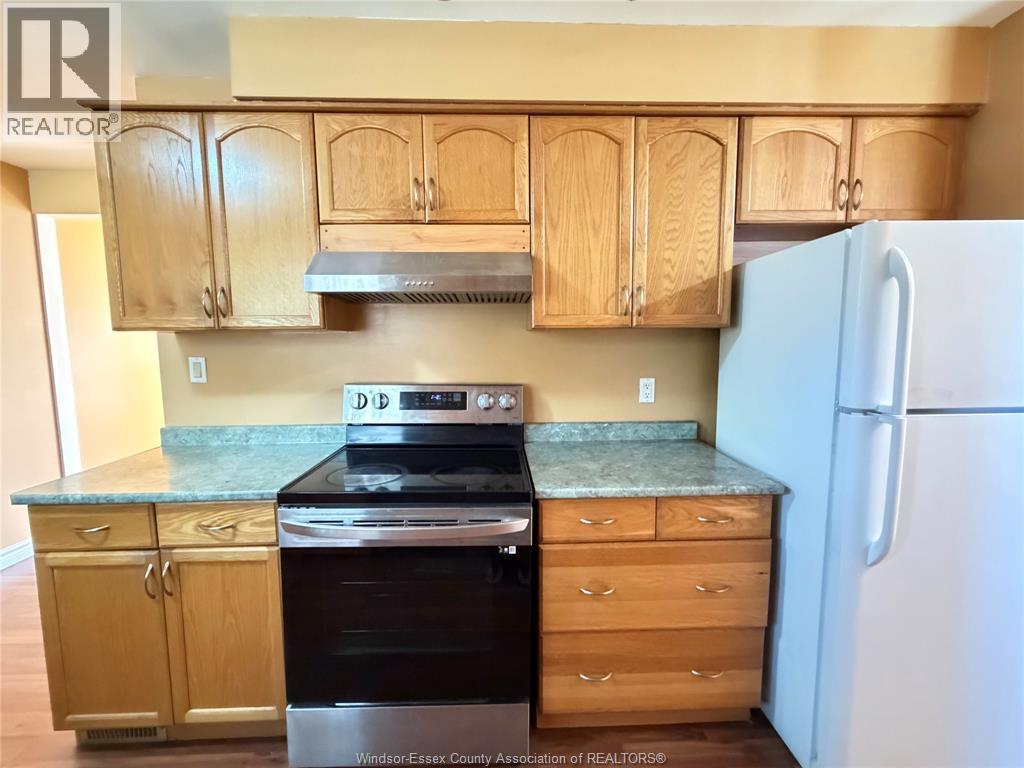 2763 Meadowbrook Lane Unit# 14, Windsor, Ontario  N8T 2Y6 - Photo 6 - 26020611