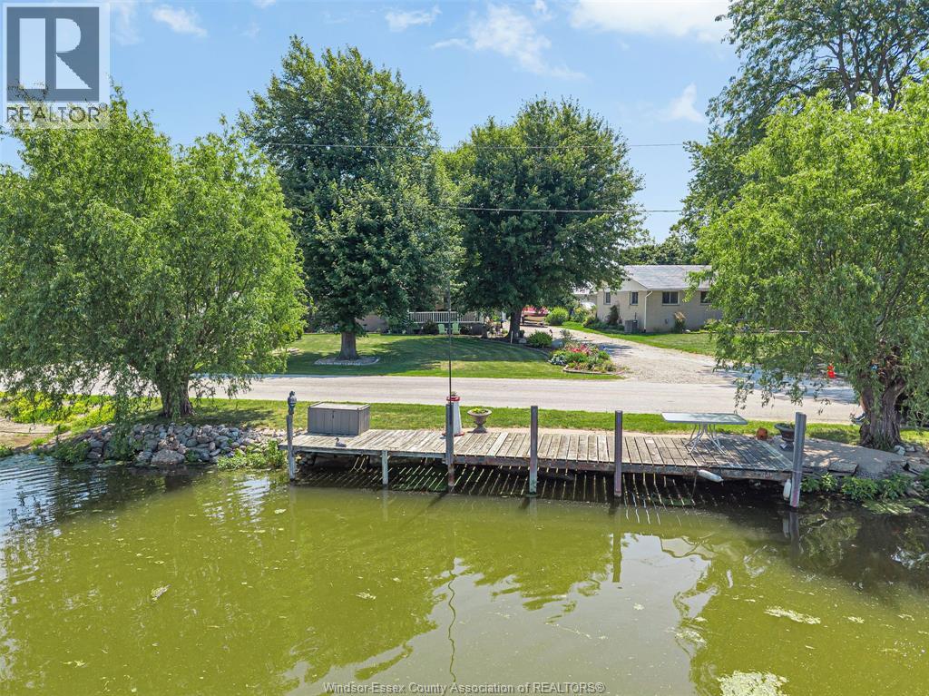316 East Ruscom River Road, St. Joachim, Ontario  N0R 1S0 - Photo 2 - 26020630