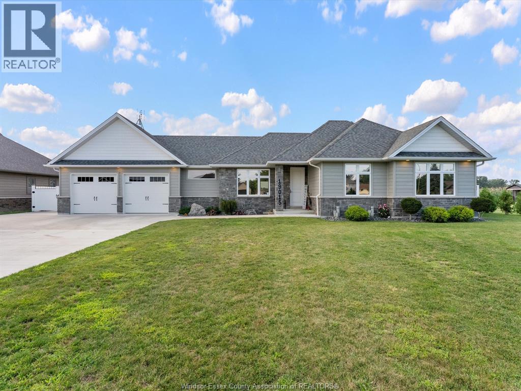 19015 Haven Avenue, Tilbury, Ontario  N0P 2L0 - Photo 1 - 26020581