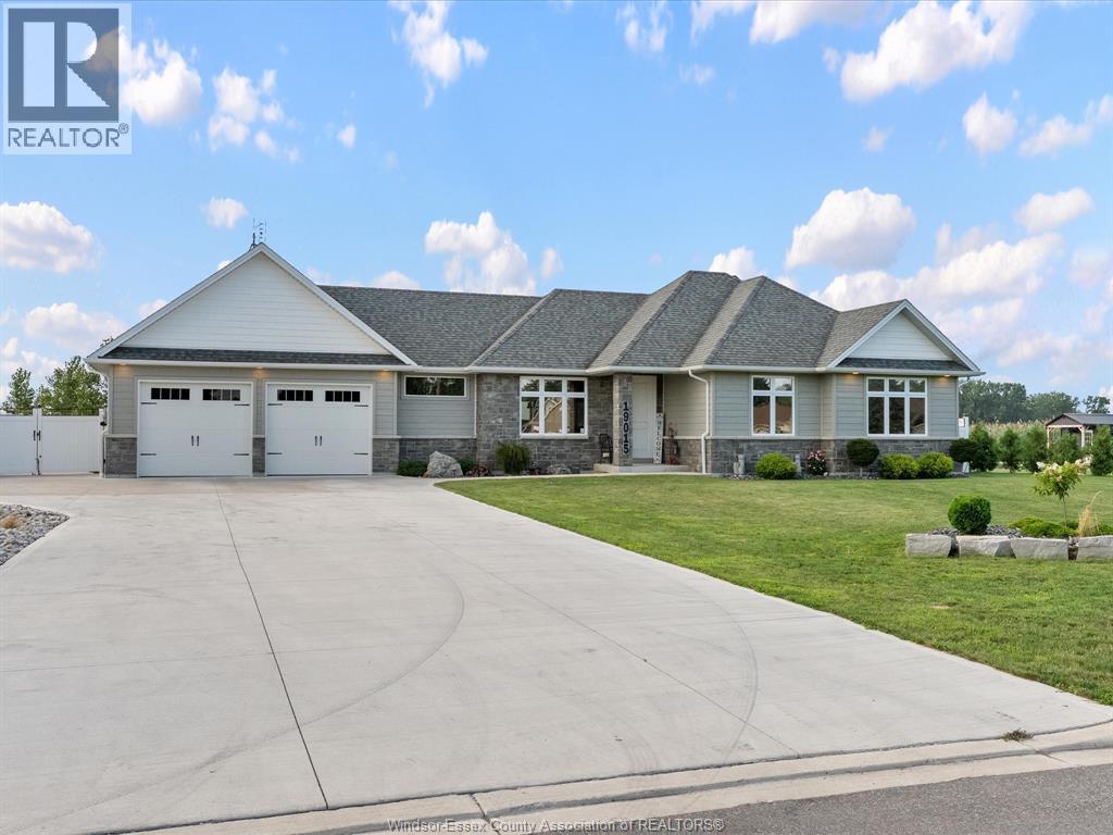 19015 Haven Avenue, Tilbury, Ontario  N0P 2L0 - Photo 2 - 26020581