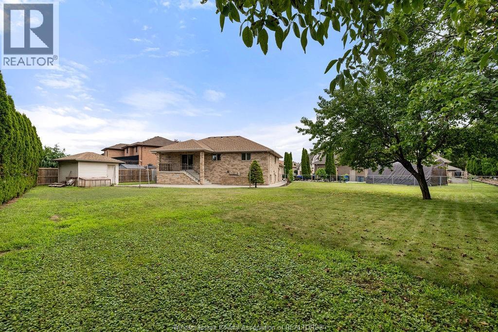 2672 Fleming Court, Windsor, Ontario  N9E 4P1 - Photo 37 - 26020644