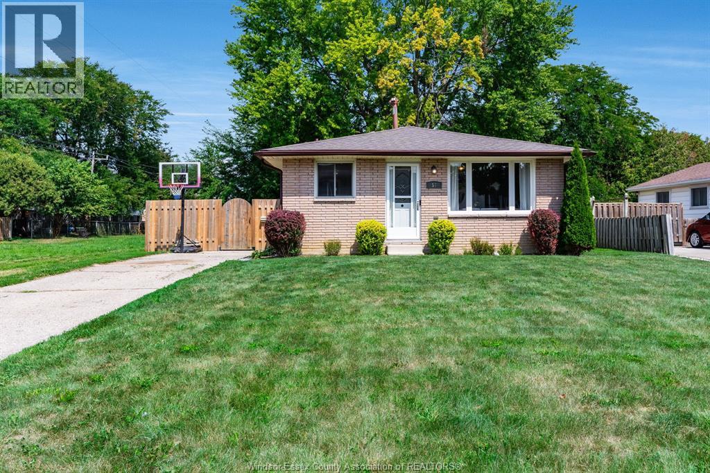 57 Marion Avenue, Chatham, Ontario  N7M 5N7 - Photo 1 - 26020592