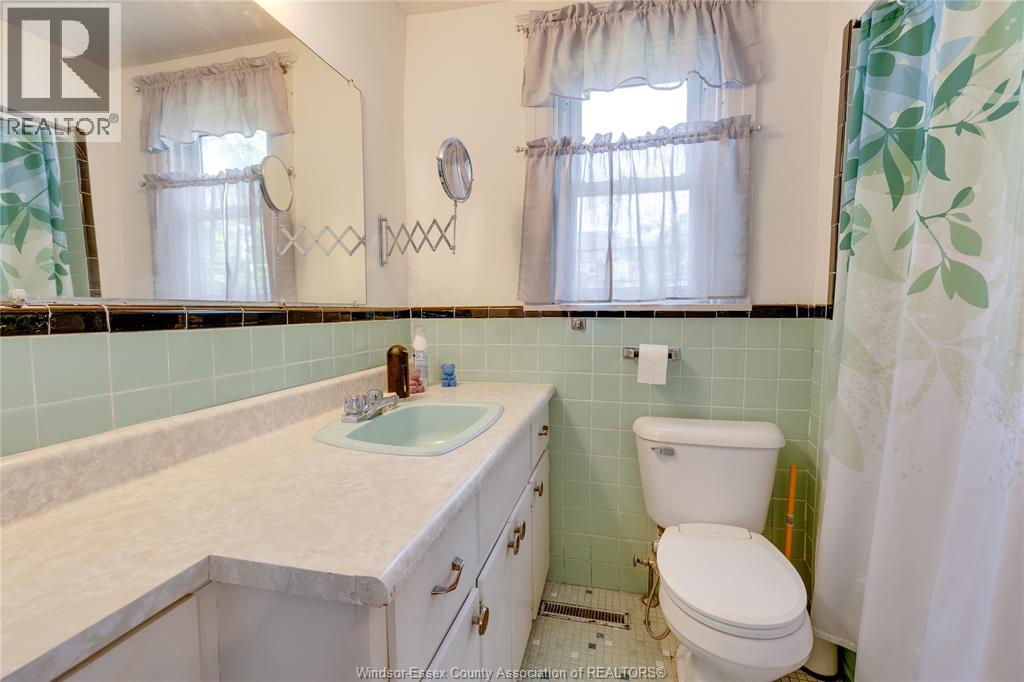 1108 Assumption Street, Windsor, Ontario  N9A 3C4 - Photo 24 - 26020645