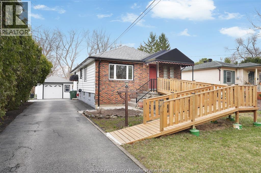 616 DUCHARME STREET, Windsor, Ontario
