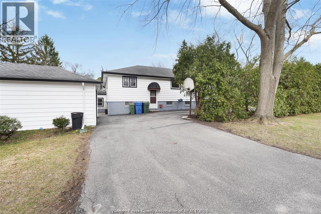 616 Ducharme Street, Windsor, Ontario  N9G 1K6 - Photo 4 - 26020575