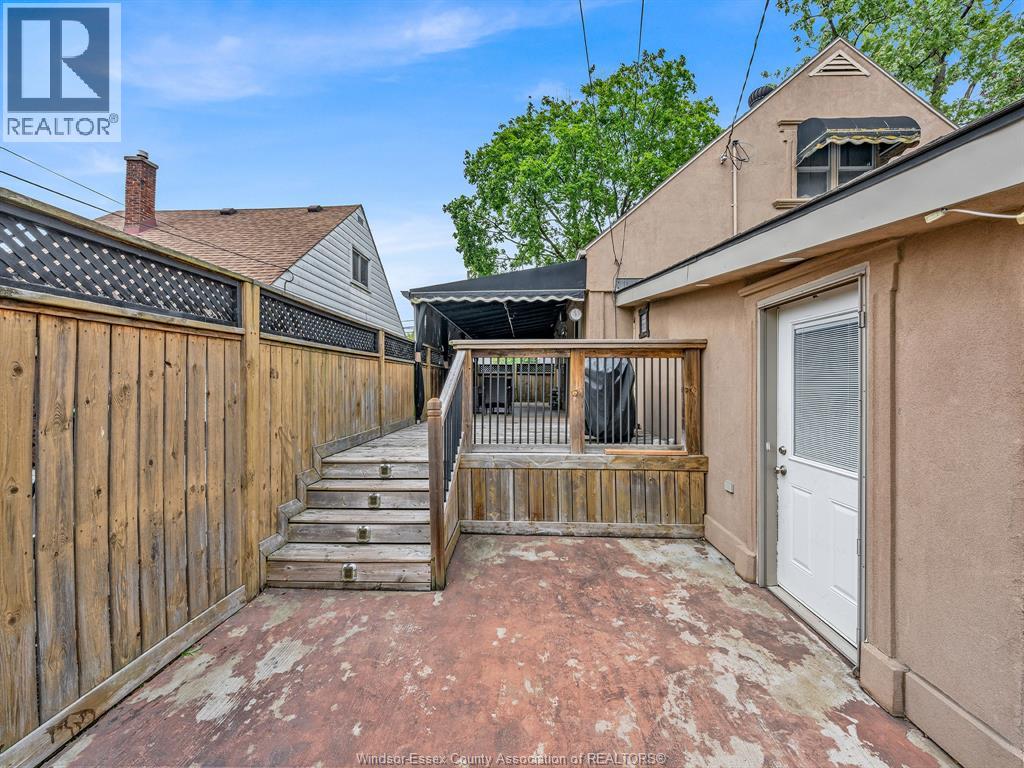 4891 Seminole, Windsor, Ontario  N9V 0A2 - Photo 40 - 26020659
