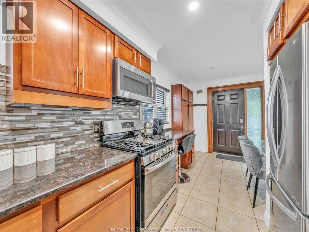 4891 Seminole, Windsor, Ontario  N9V 0A2 - Photo 7 - 26020659