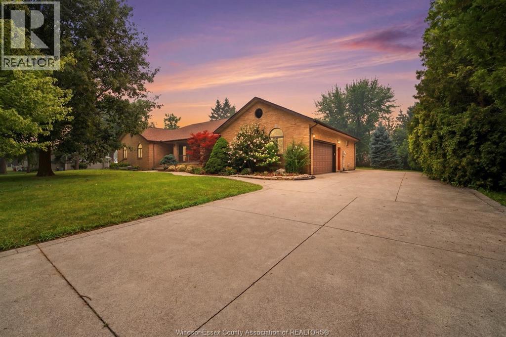2073 Lesperance ROAD, Tecumseh, Ontario