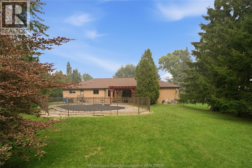 2073 Lesperance Road, Tecumseh, Ontario  N8N 1Y6 - Photo 44 - 26020598