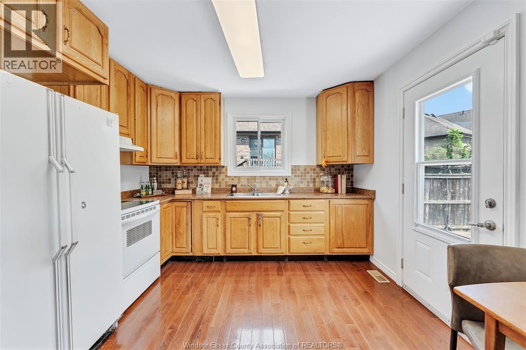 845 Cabana Road East, Windsor, Ontario  N9G 1A8 - Photo 18 - 26020701