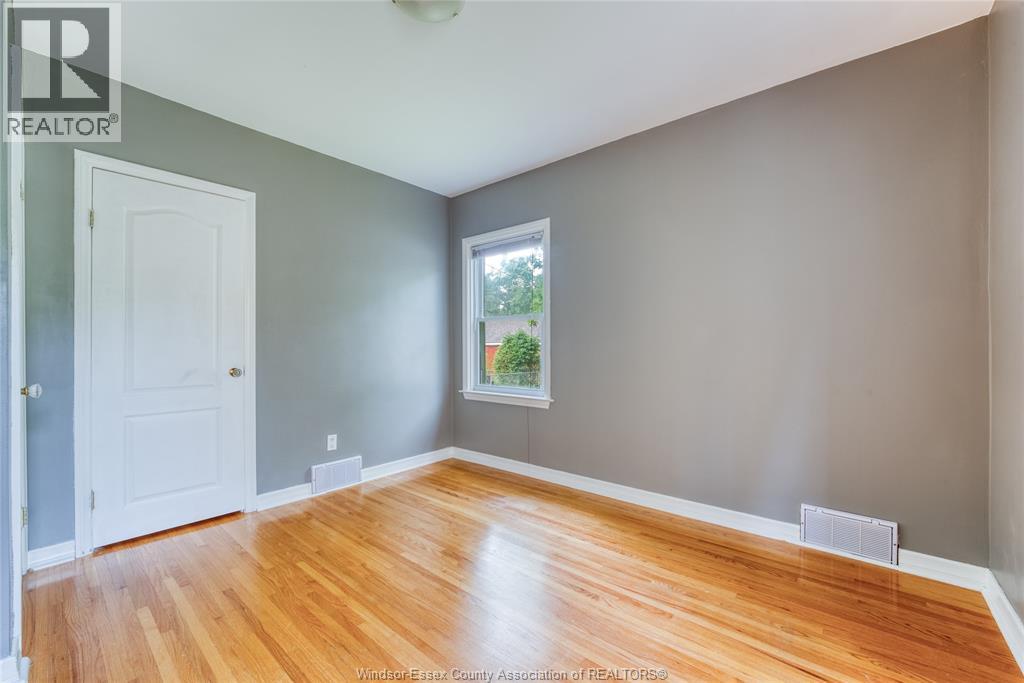 2010 Olive, Windsor, Ontario  N8T 1R7 - Photo 17 - 26020698