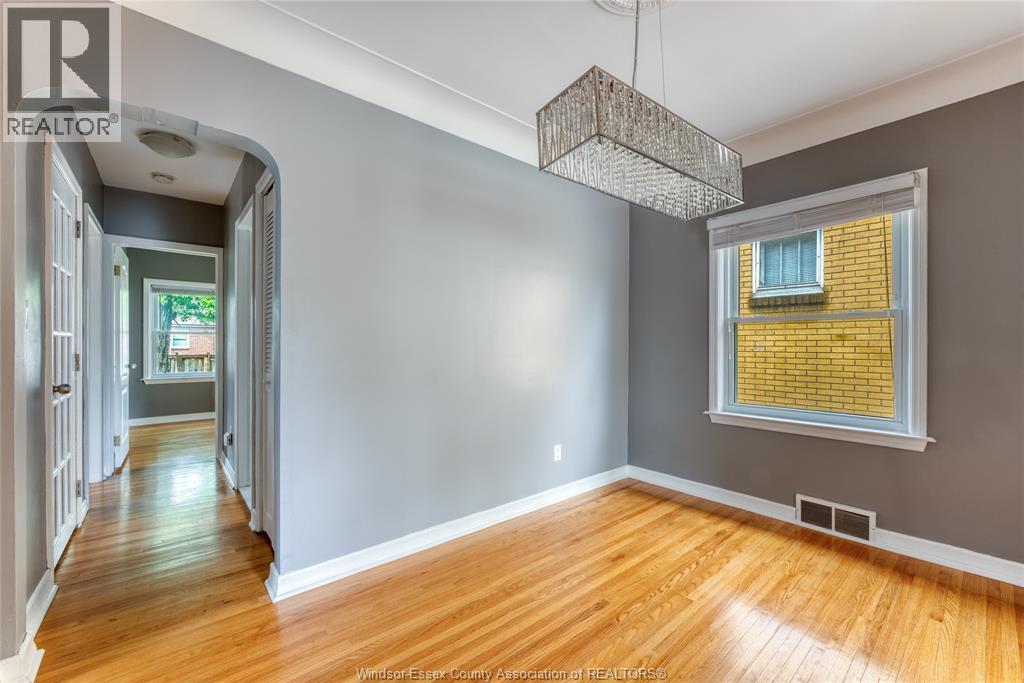 2010 Olive, Windsor, Ontario  N8T 1R7 - Photo 7 - 26020698