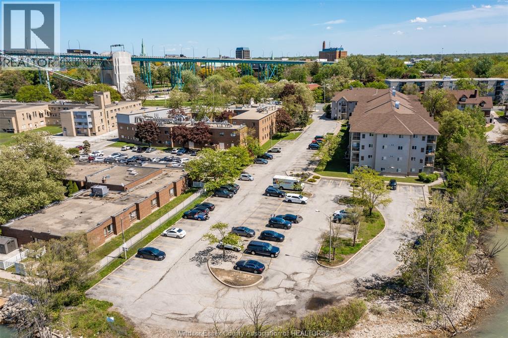 3000 Sandwich Street Unit# 309, Windsor, Ontario  N9G 4C3 - Photo 36 - 26020708