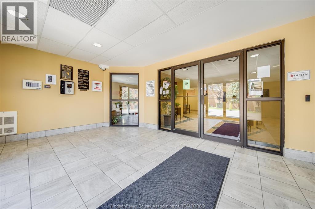 3000 Sandwich Street Unit# 309, Windsor, Ontario  N9G 4C3 - Photo 6 - 26020708