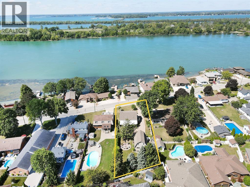 593 Dalhousie, Amherstburg, Ontario  N9V 2M2 - Photo 2 - 26020704