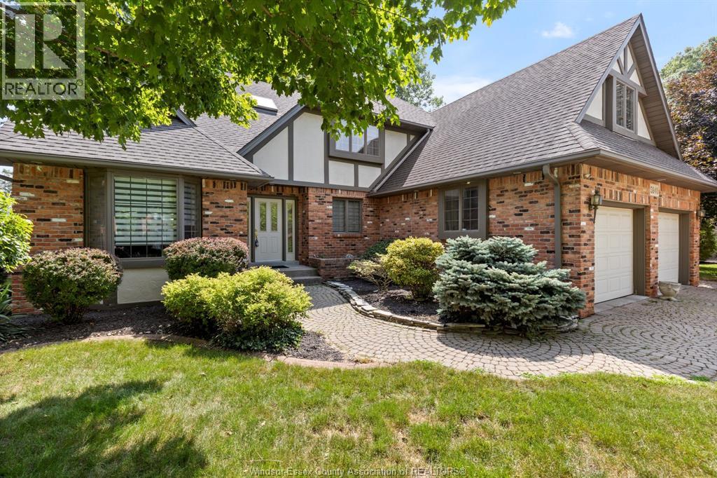 5940 OXLEY, LaSalle, Ontario