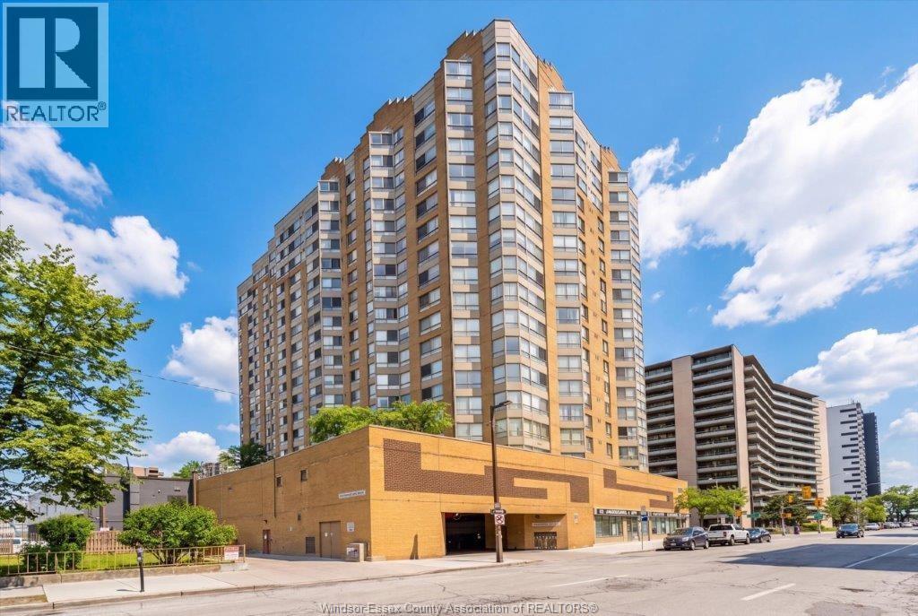 75 RIVERSIDE DRIVE Unit# 906, Windsor, Ontario
