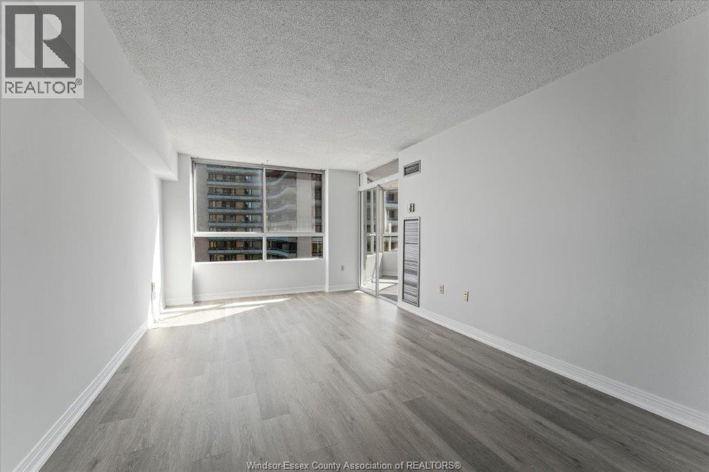 75 Riverside Drive Unit# 906, Windsor, Ontario  N9A 7C4 - Photo 4 - 26020718