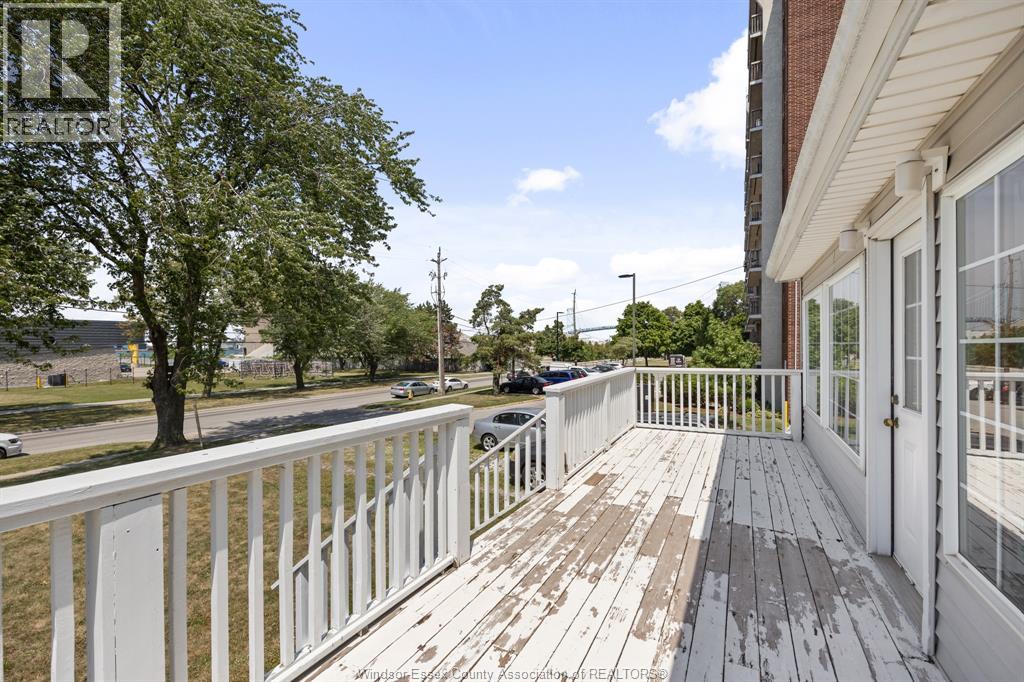 3177 Russell, Windsor, Ontario  N9C 1E3 - Photo 26 - 26020716