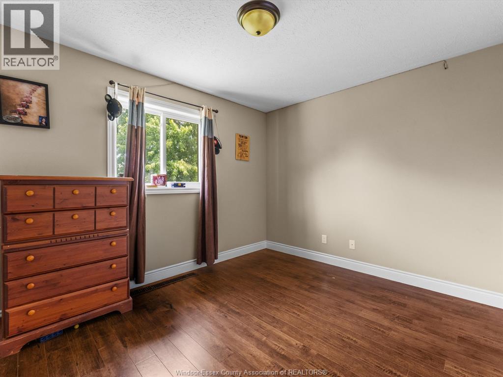 1578 Gore, Harrow, Ontario  N0R 1G0 - Photo 12 - 26020715