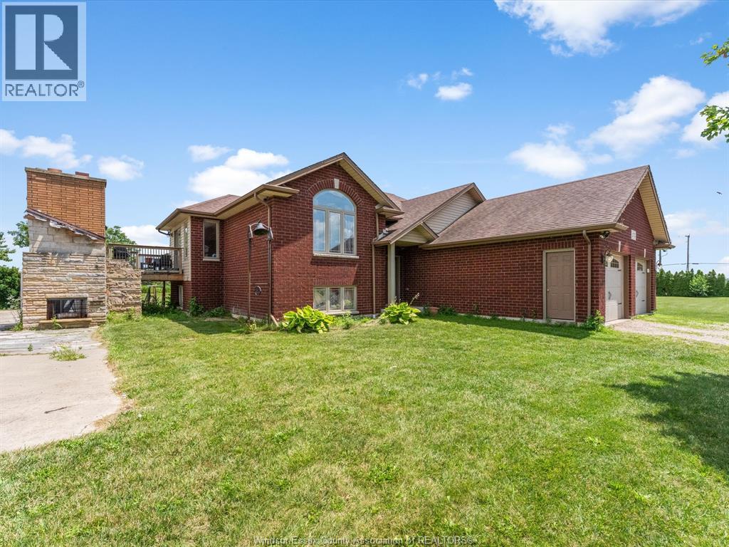 1578 Gore, Harrow, Ontario  N0R 1G0 - Photo 2 - 26020715