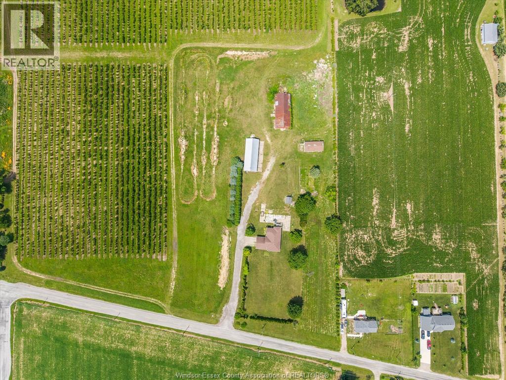 1578 Gore, Harrow, Ontario  N0R 1G0 - Photo 35 - 26020715