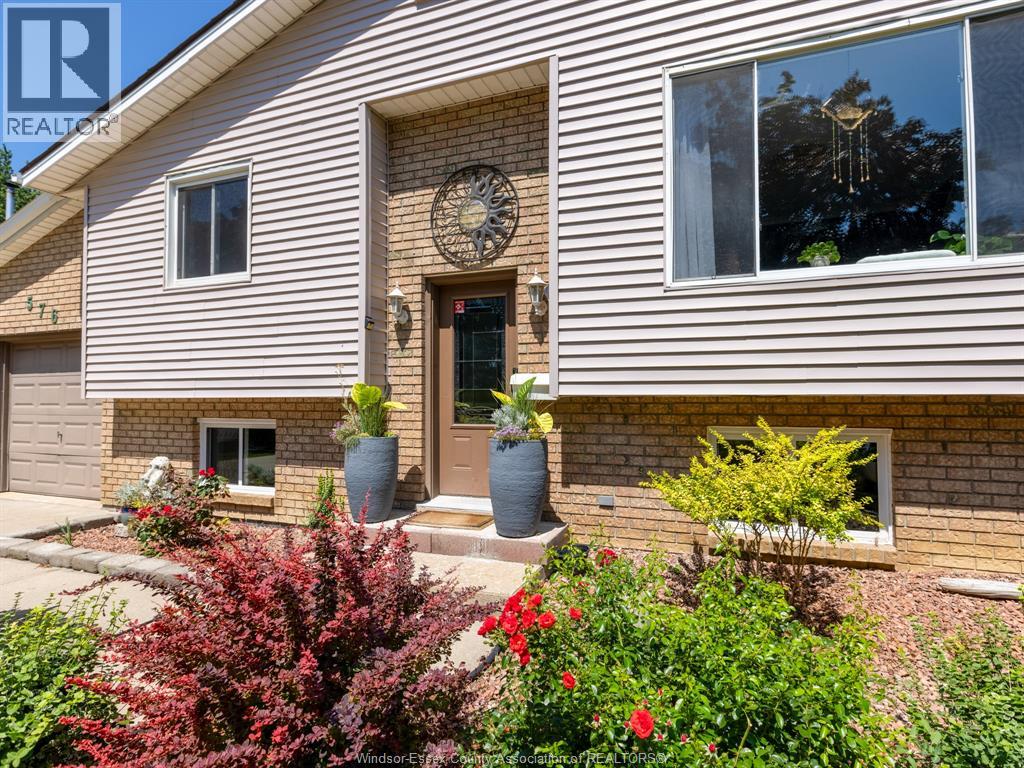 576 Richmond, Amherstburg, Ontario  N9V 3T9 - Photo 3 - 26020685