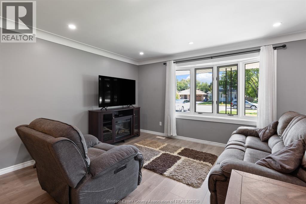 573 Lesperance Road, Tecumseh, Ontario  N8W 1W5 - Photo 11 - 26020740