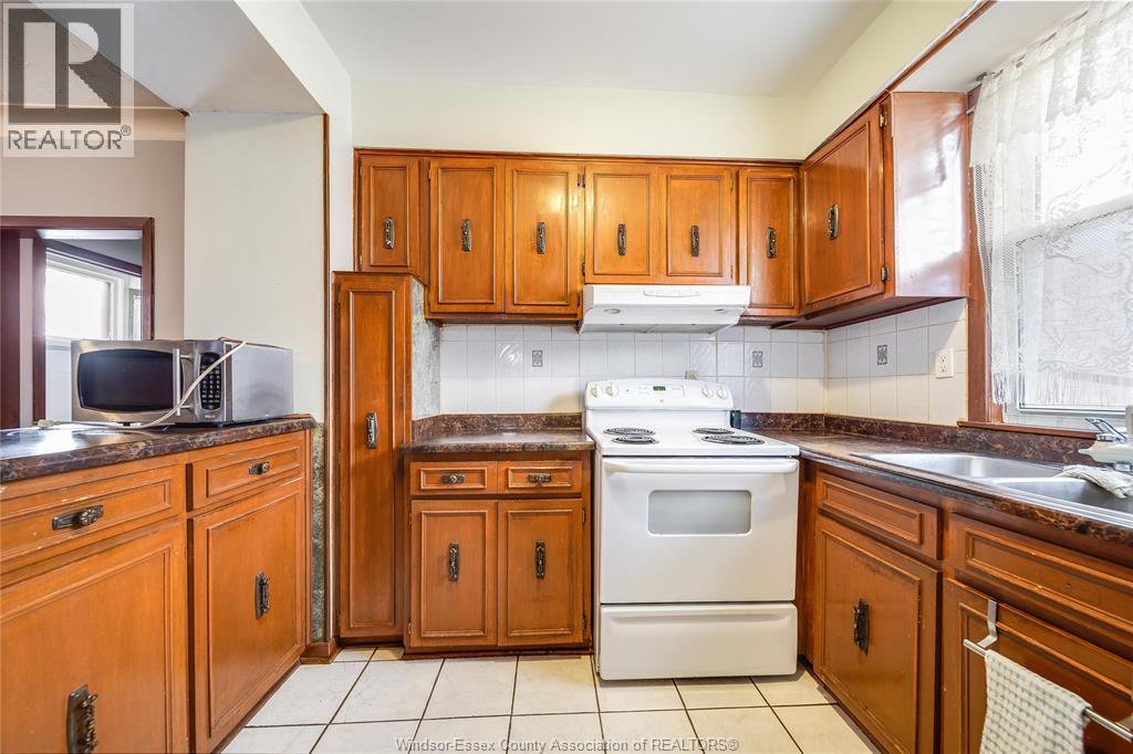 1249 Marentette Avenue, Windsor, Ontario  N8X 4C7 - Photo 7 - 26020772