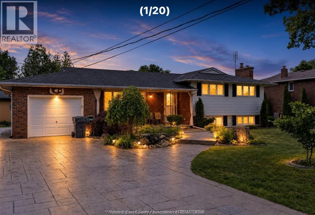 3325 BASELINE ROAD, Windsor, Ontario