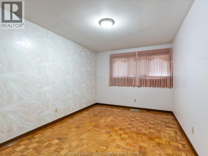 3325 Baseline Road, Windsor, Ontario  N9V 0A2 - Photo 11 - 26020780