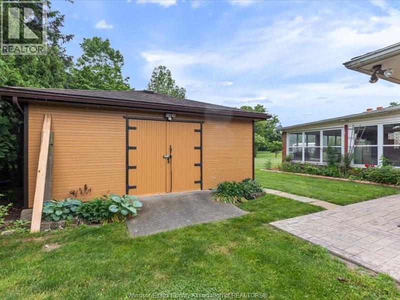3325 Baseline Road, Windsor, Ontario  N9V 0A2 - Photo 18 - 26020780