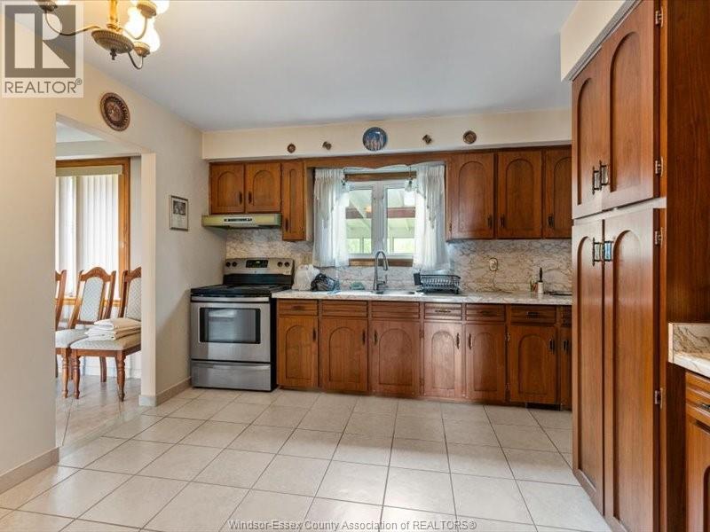 3325 Baseline Road, Windsor, Ontario  N9V 0A2 - Photo 7 - 26020780