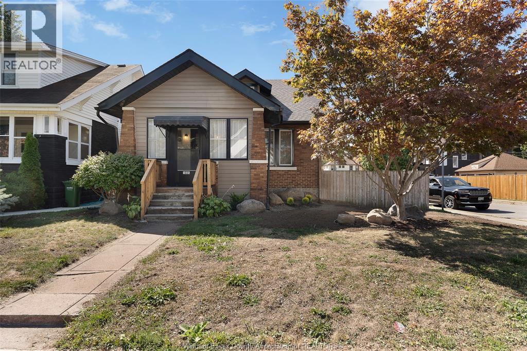 1605 DOUGALL AVENUE Unit# UPPER, Windsor, Ontario