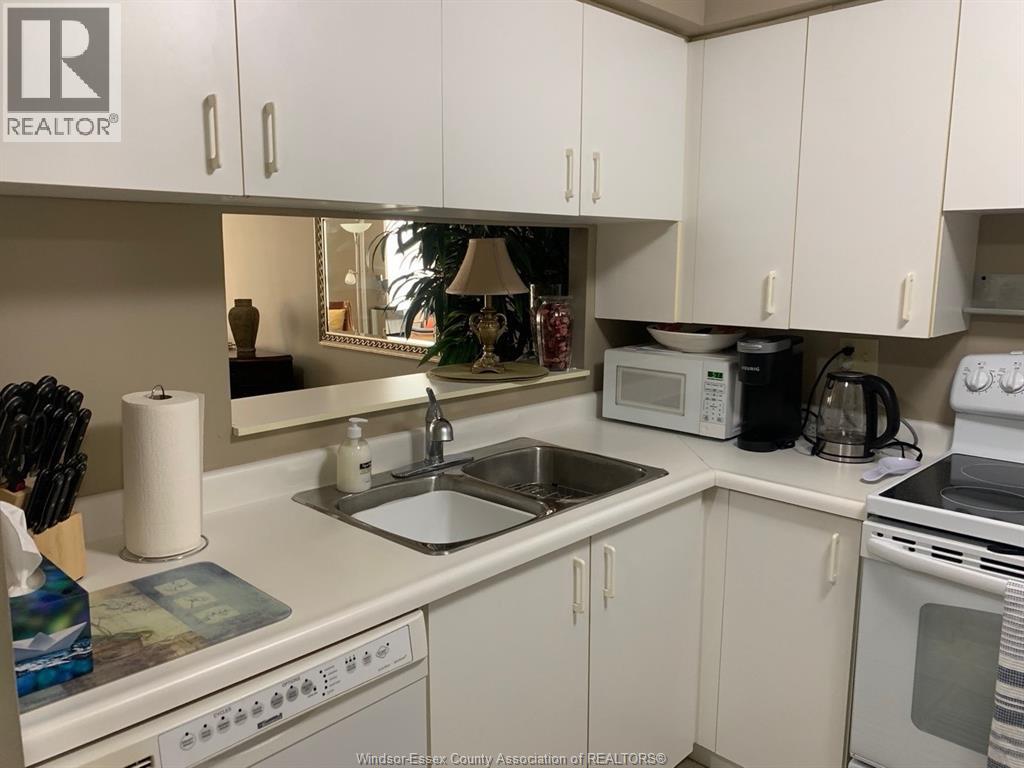 75 Riverside Drive Unit# 1701, Windsor, Ontario  N9A 7C2 - Photo 17 - 26020796
