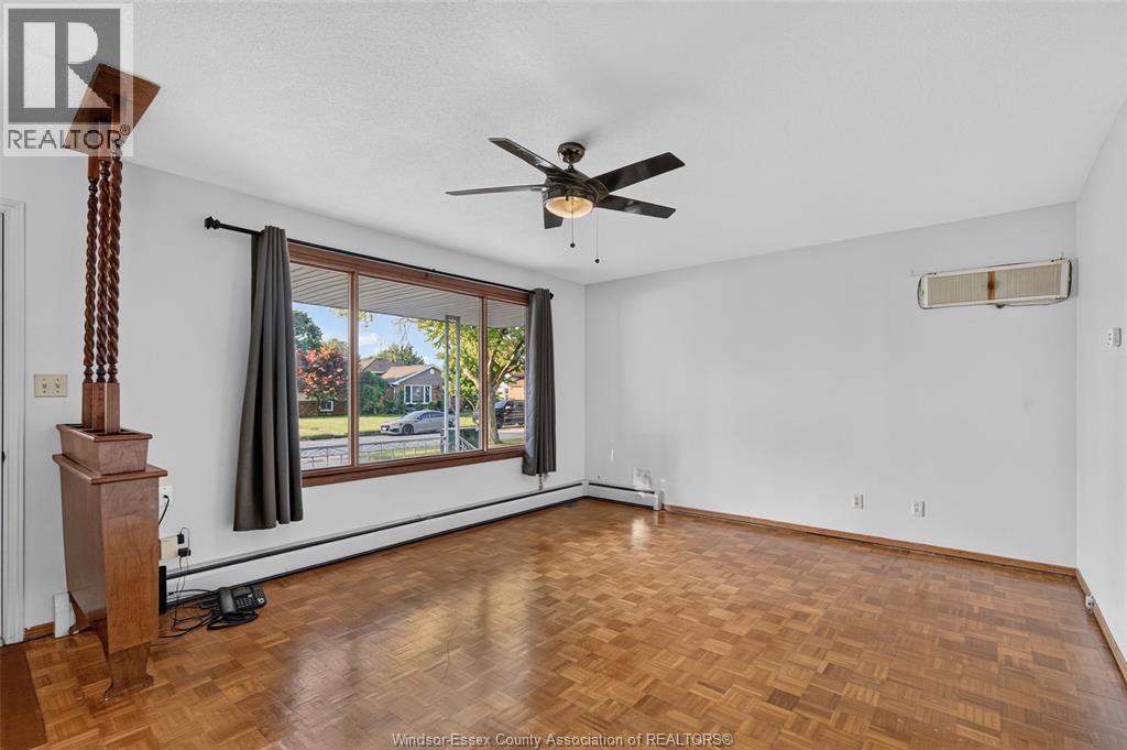 5015 Colbourne, Windsor, Ontario  N8T 1T6 - Photo 6 - 26020793