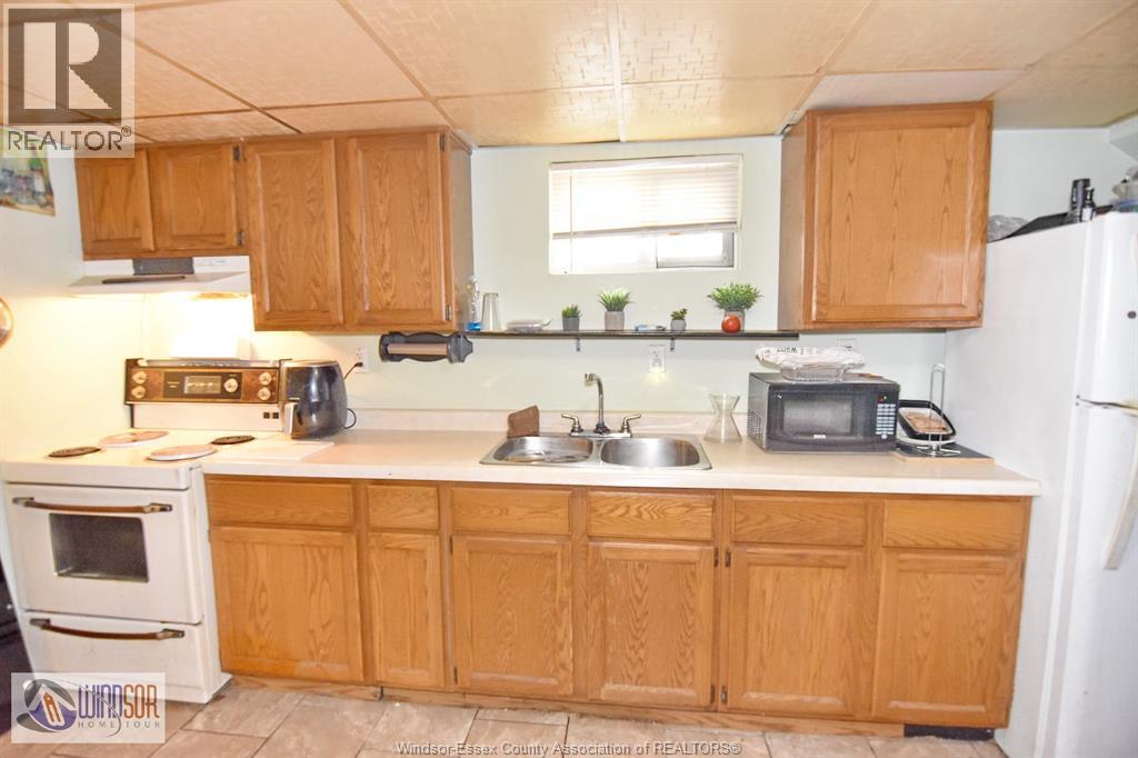 1534 Pillette Road, Windsor, Ontario  N8Y 3C2 - Photo 18 - 26020758