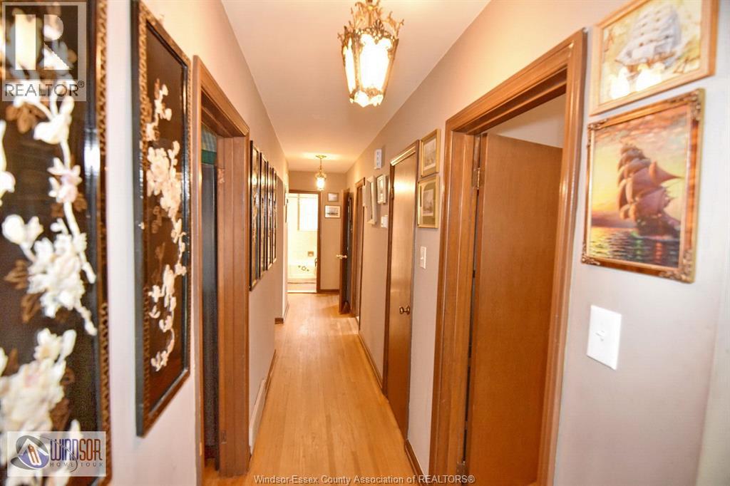 1534 Pillette Road, Windsor, Ontario  N8Y 3C2 - Photo 9 - 26020758