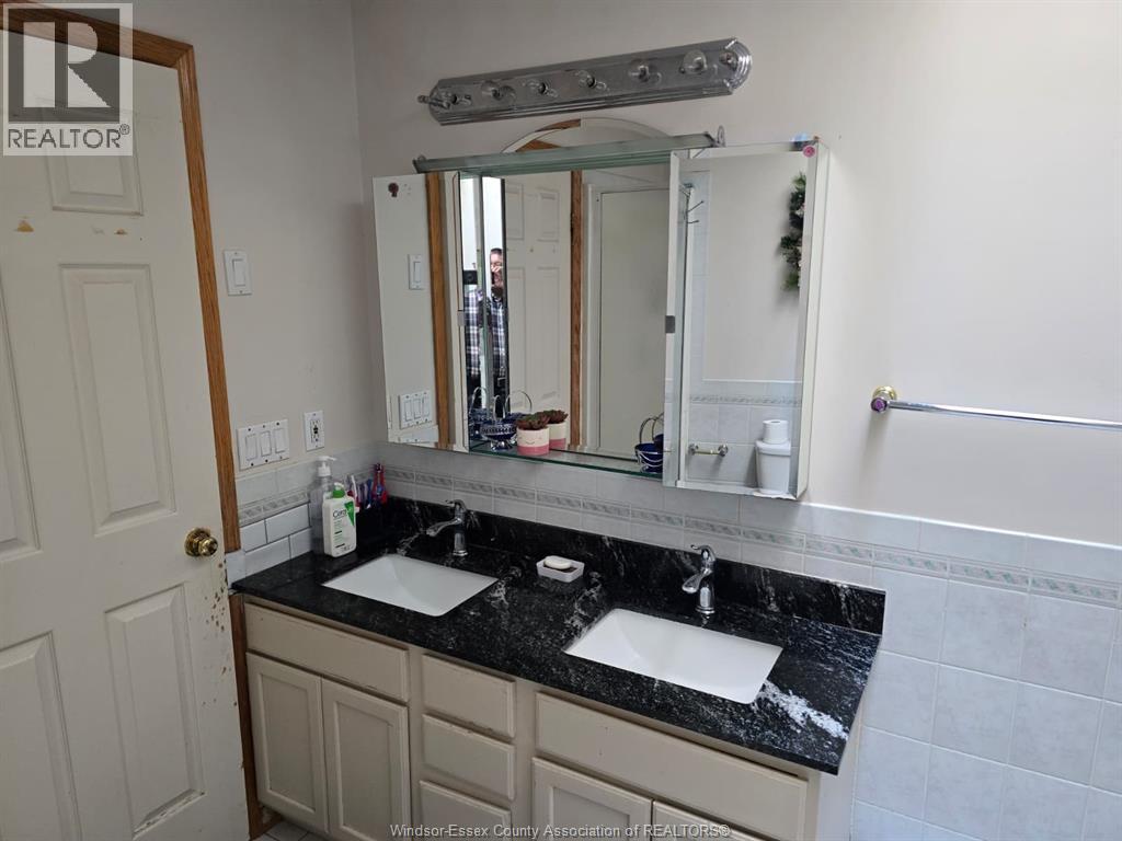 2636 Fleming Court Unit# Upper, Windsor, Ontario  N9E 4P1 - Photo 12 - 26020109