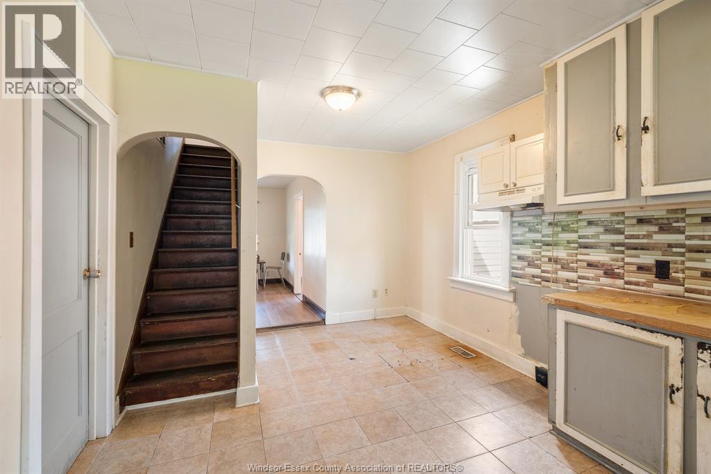 22 Melrose Avenue, Leamington, Ontario  N8H 2H9 - Photo 18 - 26020629