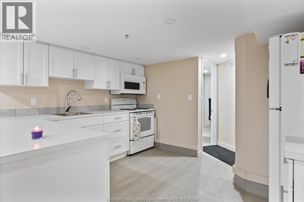 1361 Albert, Windsor, Ontario  N8Y 3R1 - Photo 30 - 26020568