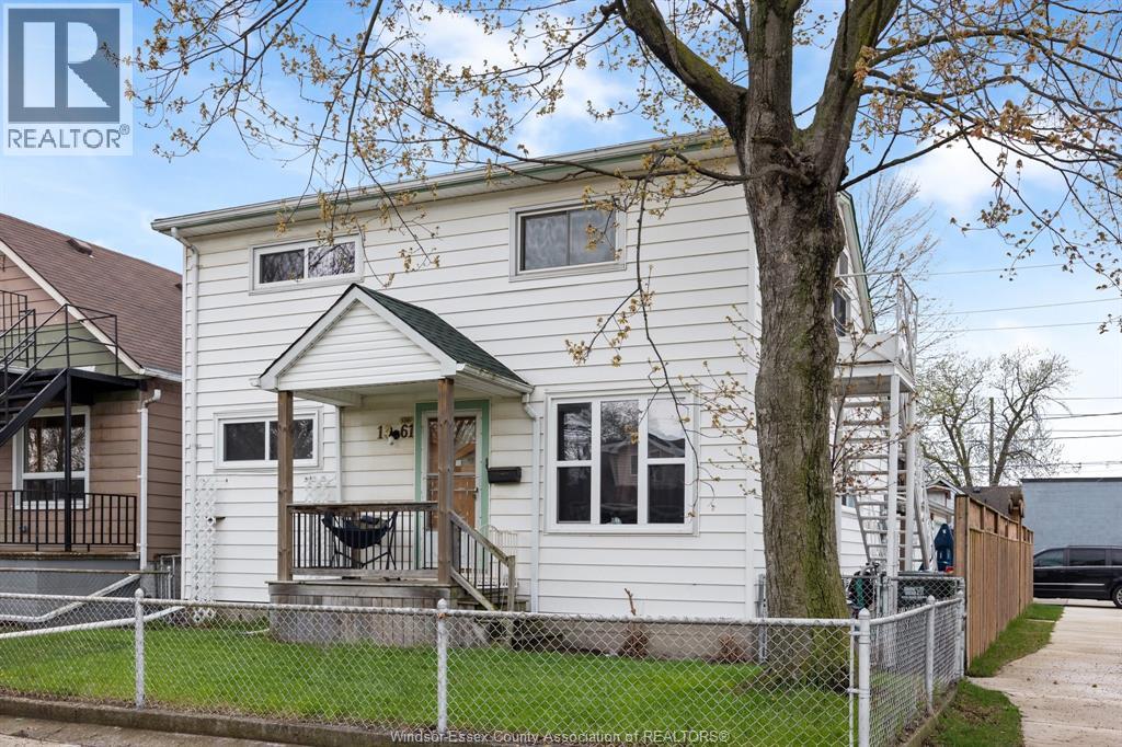 1361 Albert, Windsor, Ontario  N8Y 3R1 - Photo 2 - 26020565