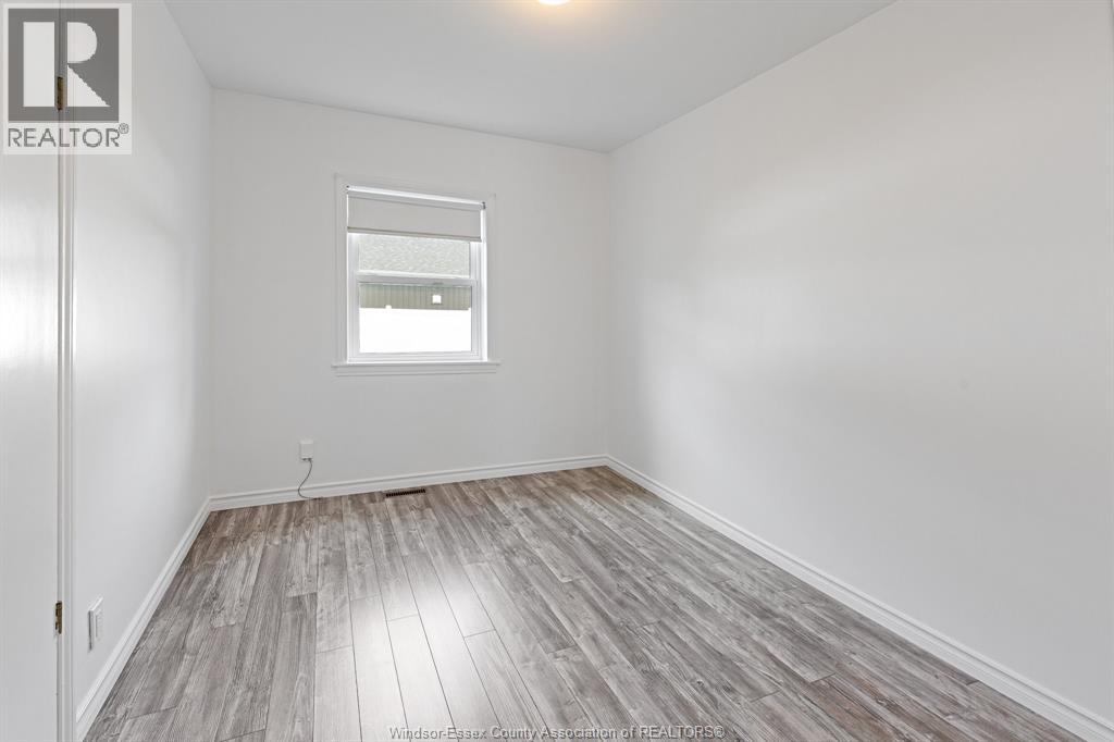 265 Laird Avenue, Essex, Ontario  N8M 1S7 - Photo 11 - 26020809