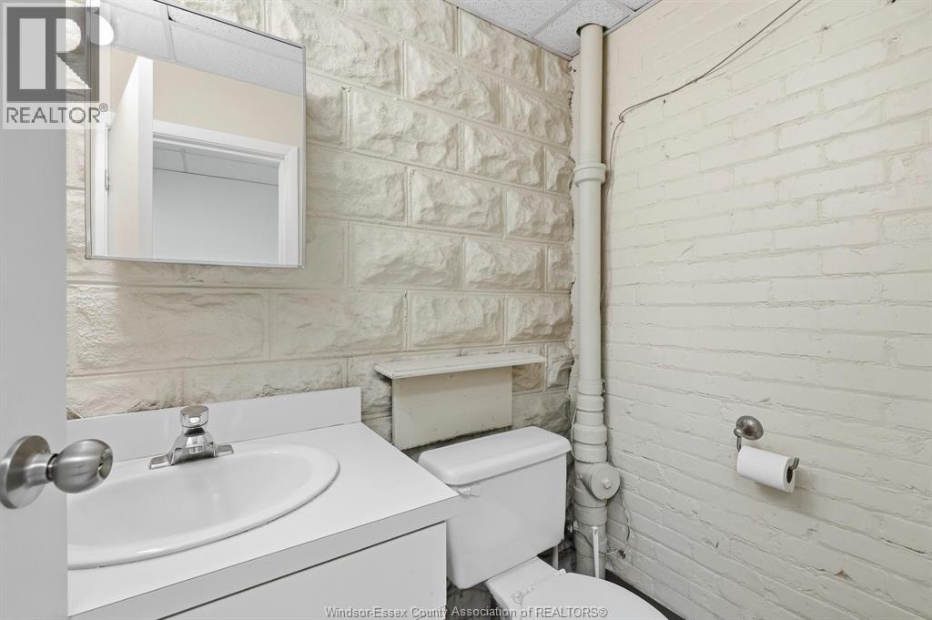 34 Talbot Street North, Essex, Ontario  N8M 1A4 - Photo 15 - 26020694