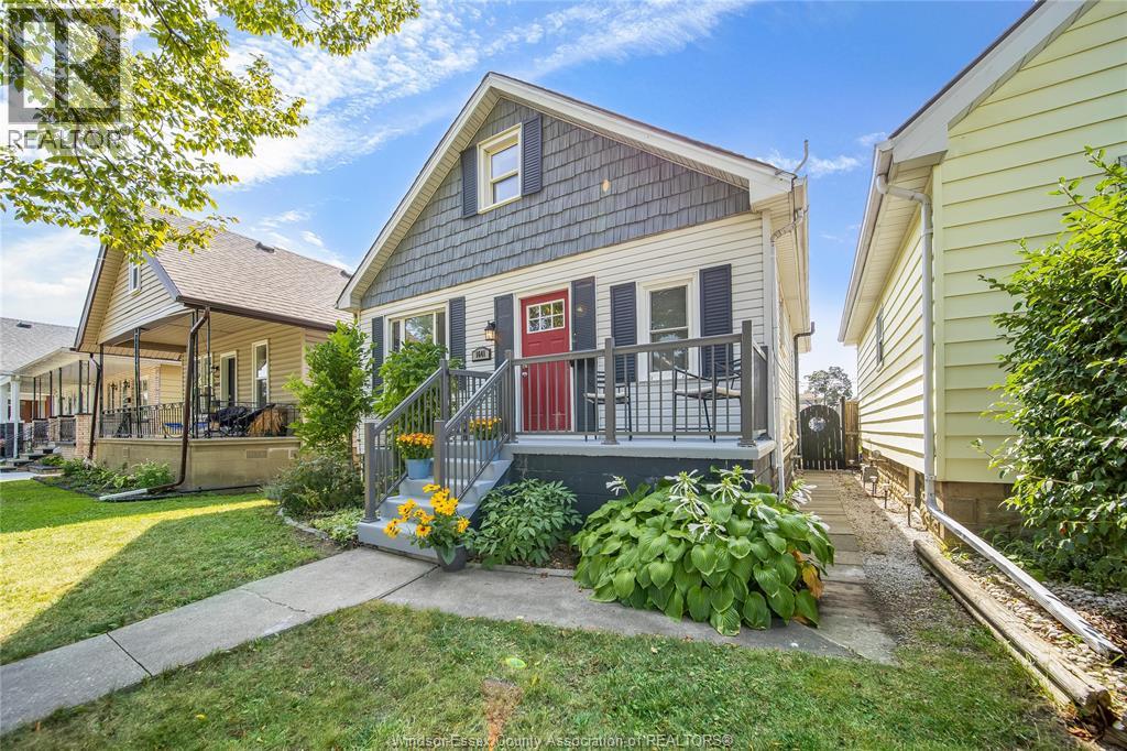 1641 Hall Avenue, Windsor, Ontario  N8X 4S2 - Photo 1 - 26020505