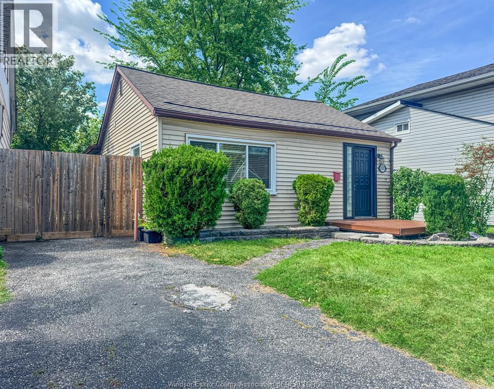 2529 Alexis, Windsor, Ontario  N8W 3Z6 - Photo 1 - 26020722