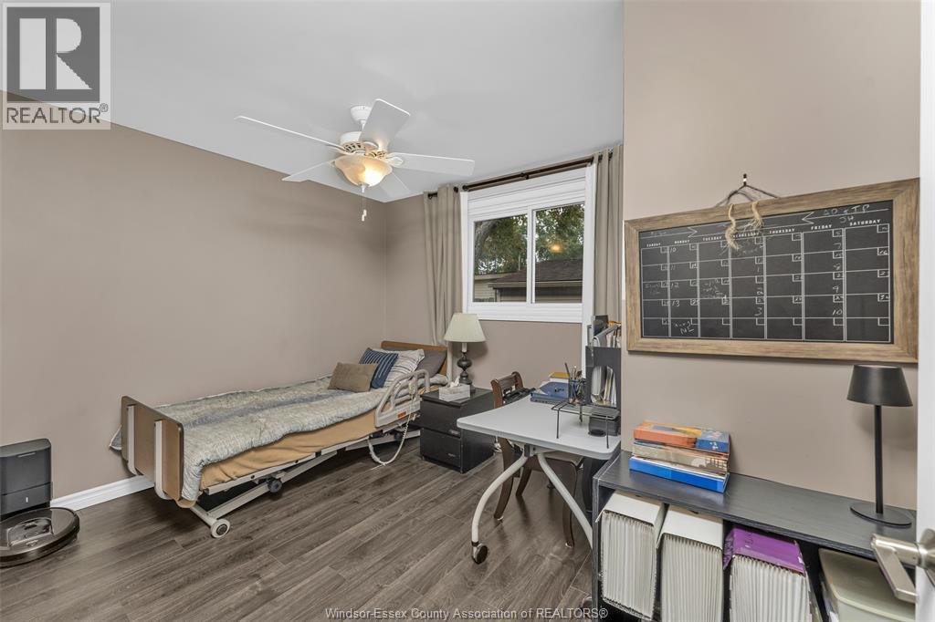 351 Superior Street, Lasalle, Ontario  N9J 1H7 - Photo 27 - 26020837