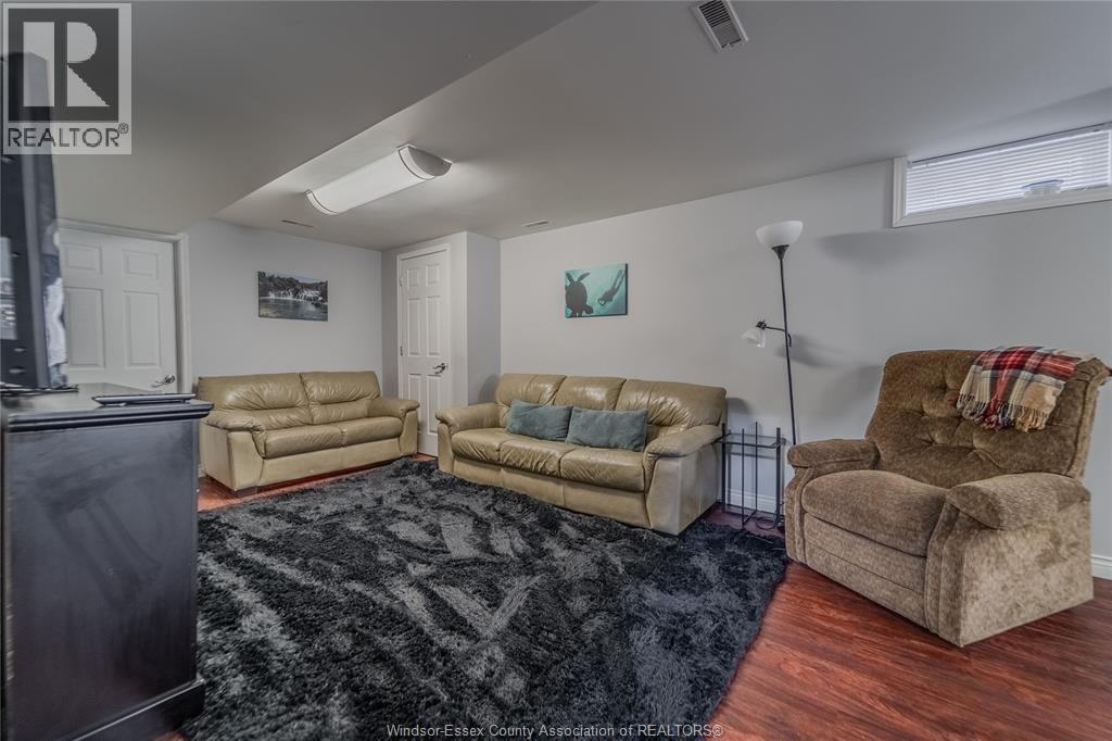 2522 Armstrong Avenue, Windsor, Ontario  N8T 2E8 - Photo 18 - 26020800