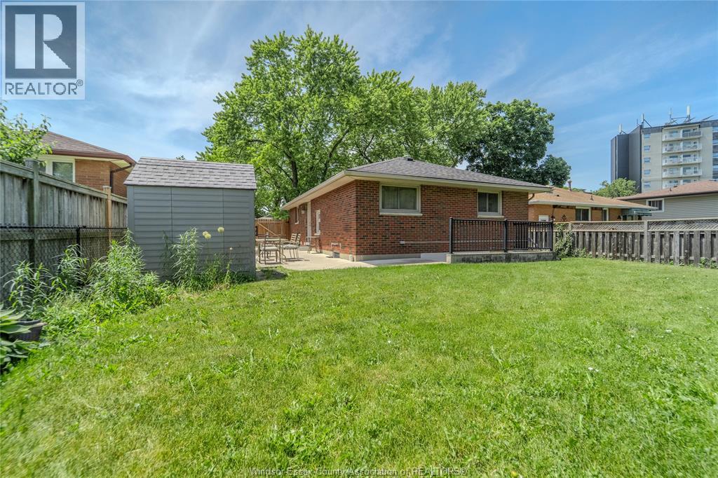 2522 Armstrong Avenue, Windsor, Ontario  N8T 2E8 - Photo 26 - 26020800